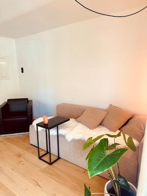 2 Zimmer Apartment Sindelfingen Boeblingen Calw Aidlingen Exterior foto